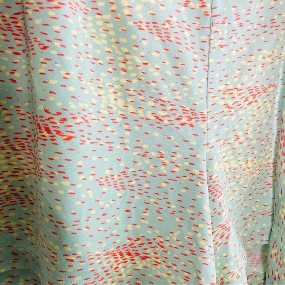 Torrid SELF TIE MID SHORT - CREPE MULTI DOTS & MINT BLUE - Picture 8 of 10